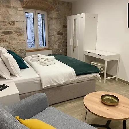 Apartman Cloe *